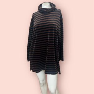 90's Grunge Sag Harbor Women Brown + Black Striped High Neck Velour Long Sleeve